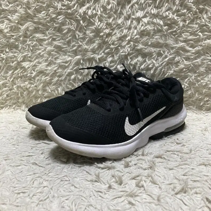 [240] NIKE 나이키 스포츠용 운동화